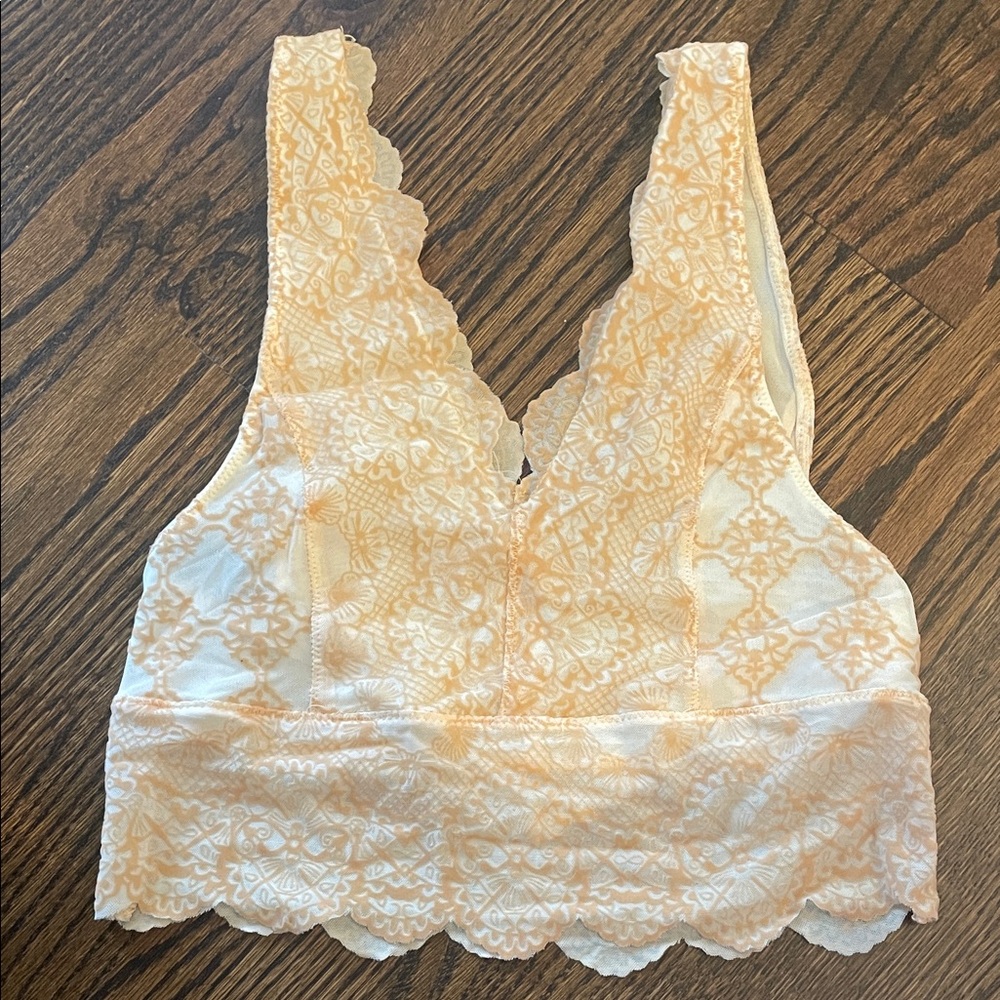 FREE PEOPLE Lace Bralette with Scalloped Edges